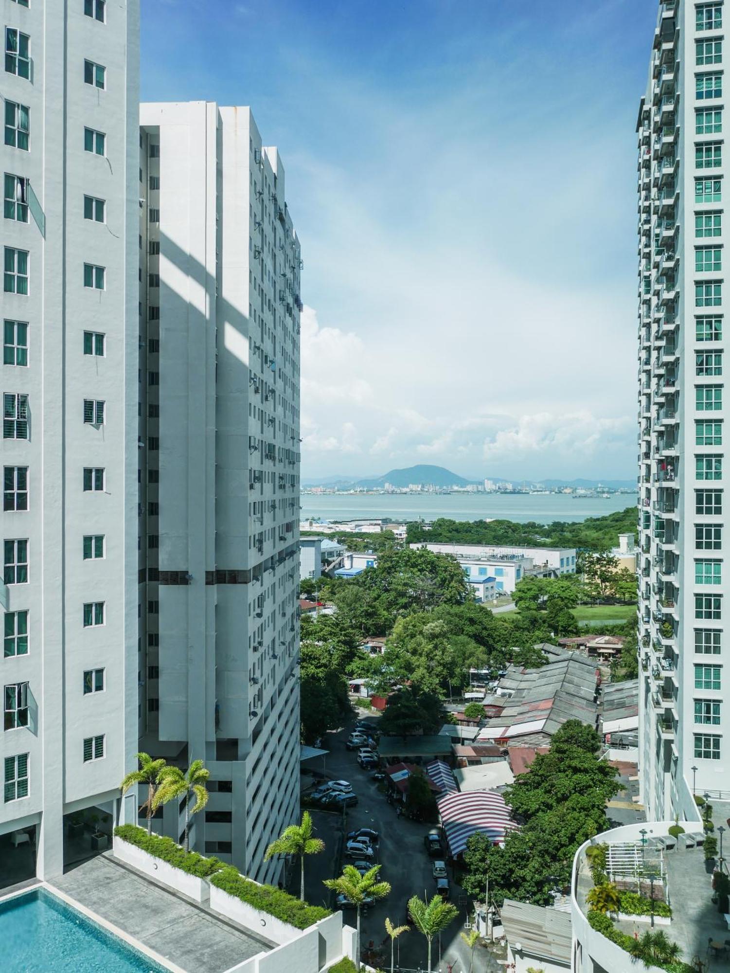 Penang Straits Garden Condominium Georgetown Exterior foto